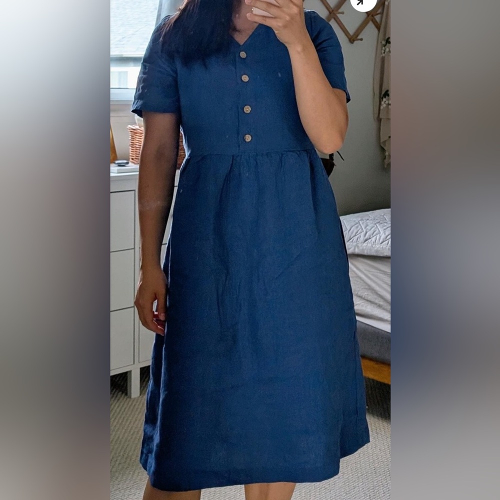 Elegant Blue Sleeveless Dress